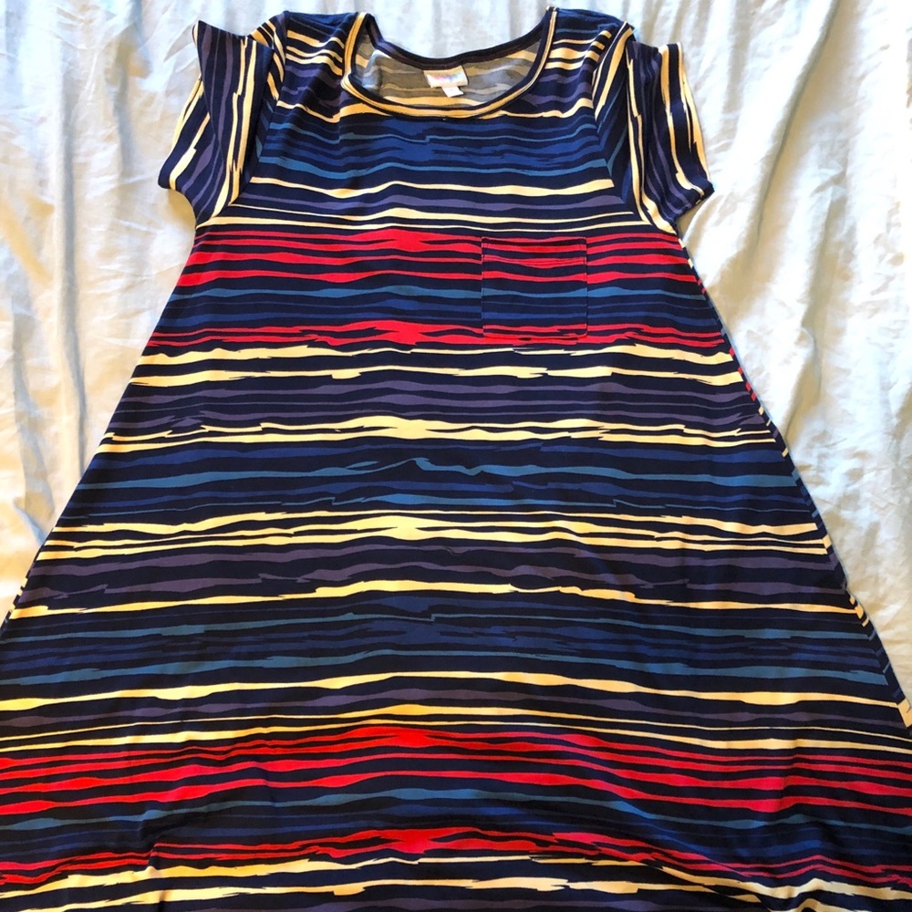LuLaRoe Carly size M Striped